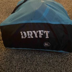 Dryft womens fishing waders. Size M/L